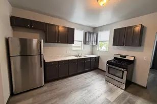 547 N 25th St, Milwaukee, WI 53233 - Photo 5