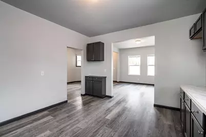 547 N 25th St, Milwaukee, WI 53233 - Photo 7