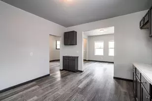 547 N 25th St, Milwaukee, WI 53233 - Photo 7