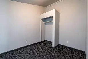 547 N 25th St, Milwaukee, WI 53233 - Photo 19