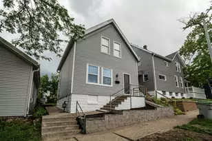 547 N 25th St, Milwaukee, WI 53233 - Photo 27
