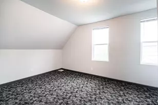 547 N 25th St, Milwaukee, WI 53233 - Photo 15