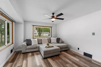 2035  Parkfield Dr, West Bend, WI 53090 - Photo 5