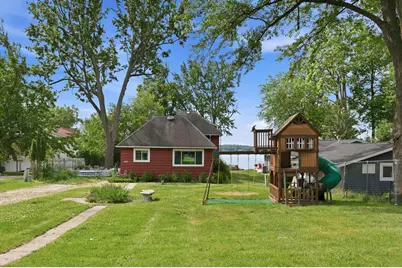 N30W29393  Hillcrest Dr, Delafield, WI 53072 - Photo 47