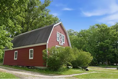 N30W29393  Hillcrest Dr, Delafield, WI 53072 - Photo 17