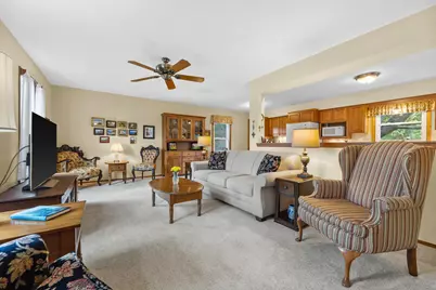 S67W32648  Ashton Way, Mukwonago, WI 53149 - Photo 7