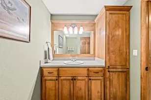 1260 4 Winds Wy, Hartland, WI 53029 - Photo 69