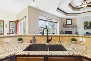 W272N387 Hilltop Dr, Pewaukee, WI 53188 - Photo 37