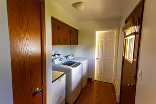 3710 S Massachusetts Ave, Milwaukee, WI 53220 - Photo 27