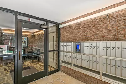 2025 E Greenwich Ave #110, Milwaukee, WI 53211 - Photo 3