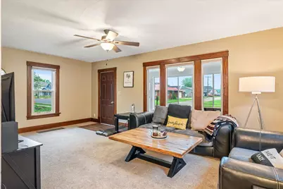 425  Garland St, West Salem, WI 54669 - Photo 5