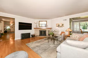 9740 W Center St, Milwaukee, WI 53222 - Photo 7