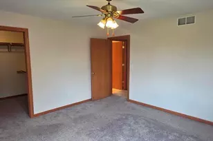 4725 Fox Grove Rd, Sheboygan, WI 53081 - Photo 15