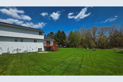 4725  Fox Grove Rd, Sheboygan, WI 53081 - Photo 31