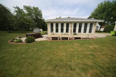 305  North Ave, Hartland, WI 53029 - Photo 7