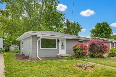1211  Randolph St, Watertown, WI 53094 - Photo 3