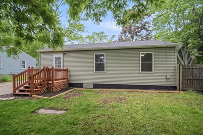 1745  Illinois St, Racine, WI 53405 - Photo 15