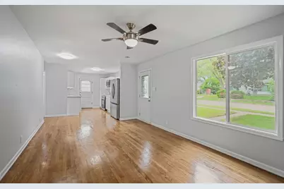 1745  Illinois St, Racine, WI 53405 - Photo 5