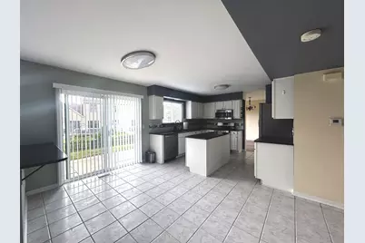 9704  67th St, Kenosha, WI 53142 - Photo 5