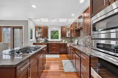 12623 N Meadow Cir, Mequon, WI 53092 - Photo 5