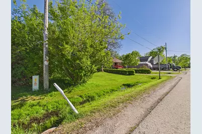 7427  Wind Lake Rd, Racine, WI 53185 - Photo 29