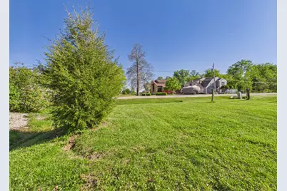 7427  Wind Lake Rd, Racine, WI 53185 - Photo 21
