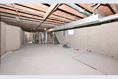 143 E Garfield Ave, Milwaukee, WI 53212 - Photo 23
