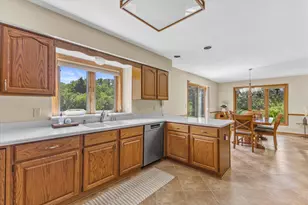 N2W29732 Blodwen Dr, Delafield, WI 53188 - Photo 29
