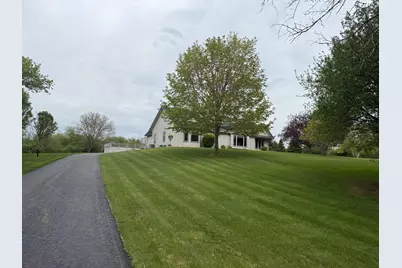 N2W29732  Blodwen Dr, Delafield, WI 53188 - Photo 5