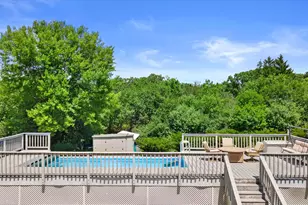 N2W29732 Blodwen Dr, Delafield, WI 53188 - Photo 13