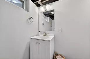 4422 N 84th St, Milwaukee, WI 53225 - Photo 25