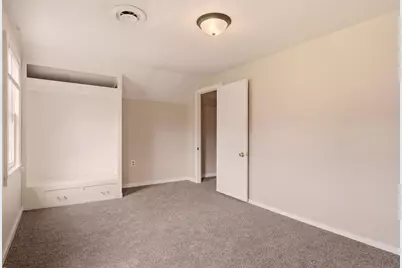 2737  Hamilton St, La Crosse, WI 54603 - Photo 25