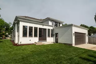 4840 N Larkin St, Whitefish Bay, WI 53217 - Photo 33
