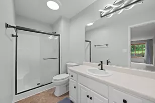 18575 Brookfield Lake Dr, Brookfield, WI 53045 - Photo 15