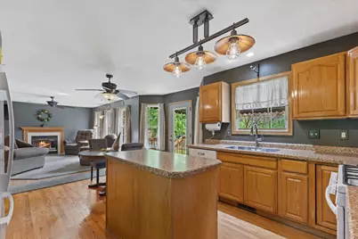 3330  Wood Rd, Racine, WI 53406 - Photo 5
