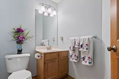 3330  Wood Rd, Racine, WI 53406 - Photo 17