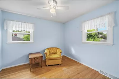 1542 N Lakeview Ave, Port Washington, WI 53074 - Photo 33