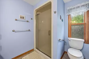 1542 N Lakeview Ave, Port Washington, WI 53074 - Photo 25