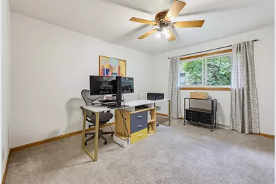 937 S 86th St, West Allis, WI 53214 - Photo 15