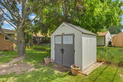 937 S 86th St, West Allis, WI 53214 - Photo 31