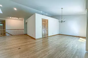3825 Kodiak Trail, Brookfield, WI 53045 - Photo 7
