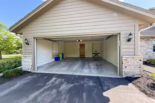 3825 Kodiak Trail, Brookfield, WI 53045 - Photo 35
