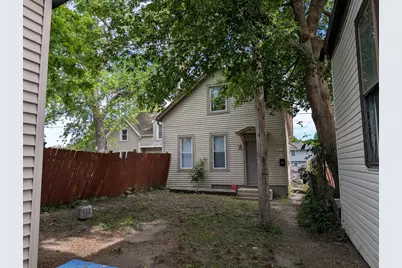 1826 W State St #1826A, Milwaukee, WI 53233 - Photo 3