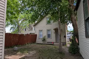 1826 W State St, Milwaukee, WI 53233 - Photo 3