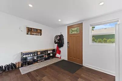 W244N4501  Swan Rd, Pewaukee, WI 53072 - Photo 17