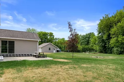 W244N4501  Swan Rd, Pewaukee, WI 53072 - Photo 41