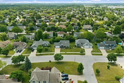4199 W Hilltop Ln, Franklin, WI 53132 - Photo 47