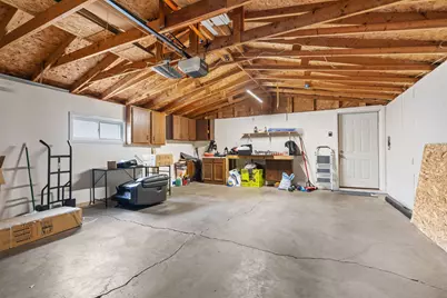 82  Falling Creek Cir, Janesville, WI 53548 - Photo 27