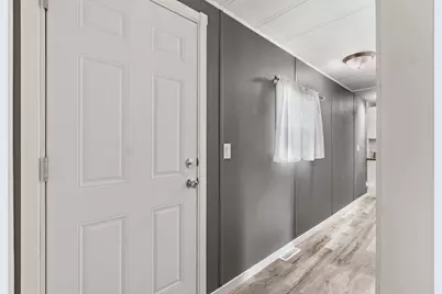 82  Falling Creek Cir, Janesville, WI 53548 - Photo 19