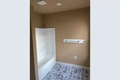 2415  Prospect St, Racine, WI 53404 - Photo 17